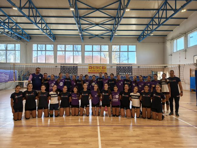 aaaTehničar i Borac sa ekipama za Regionalnu ligu